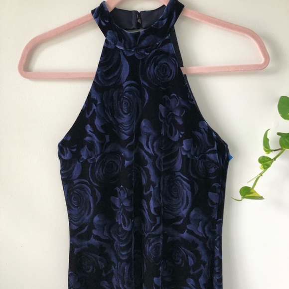 90’s velvet halter dress - Picture 2 of 9